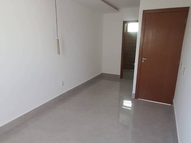 Casa para Venda em Várzea Grande - 5
