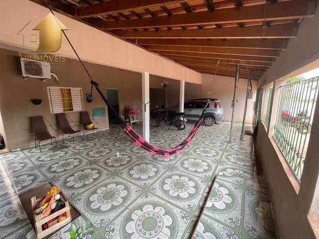 #244 - Casa para Venda em Cuiabá - MT