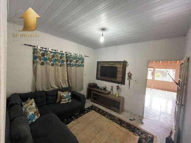 Casa para Venda em Cuiabá - 5