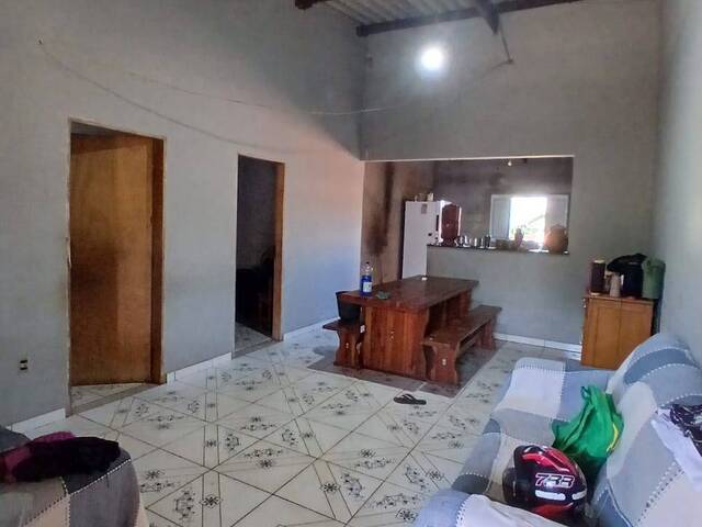 Casa para Venda em Cuiabá - 3