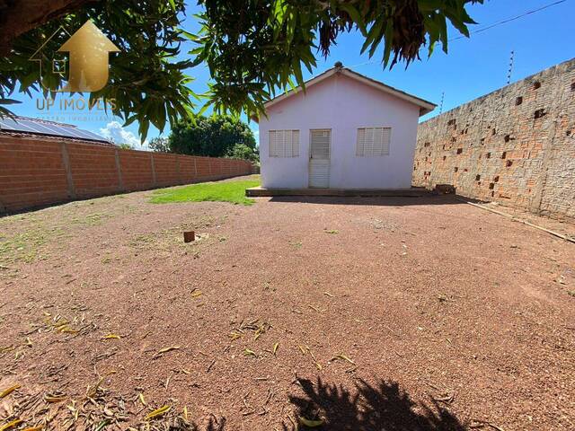 Casa para Venda em Várzea Grande - 2