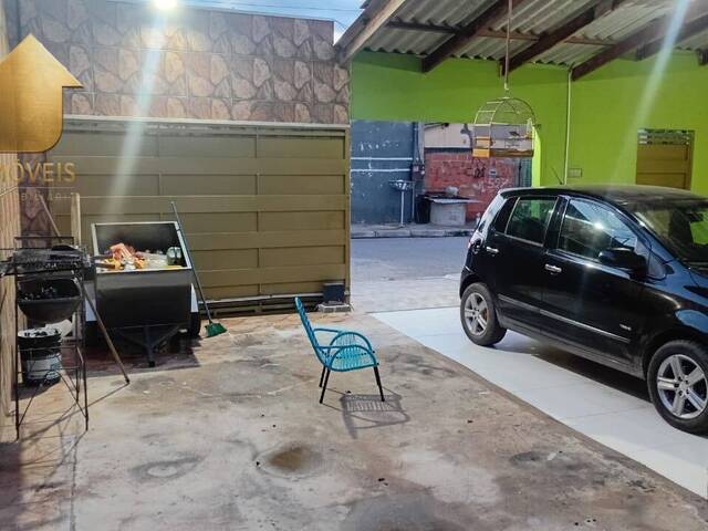 Casa para Venda em Cuiabá - 2