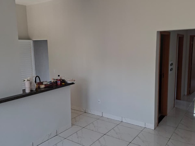 Casa para Venda em Várzea Grande - 3