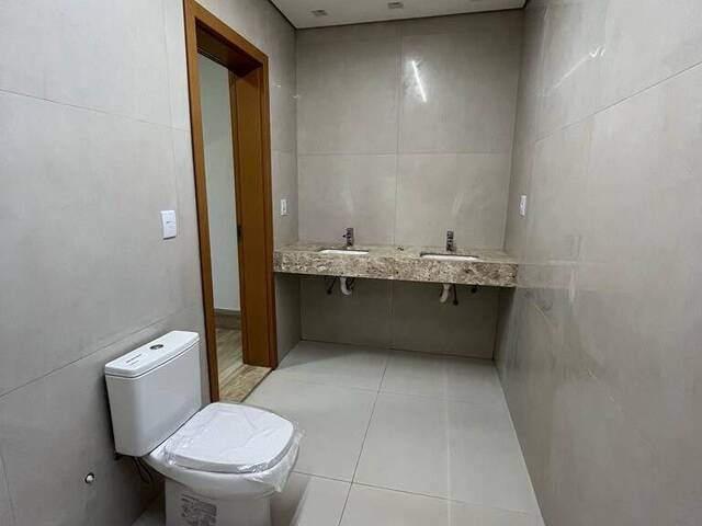 Casa em condomínio para Venda em Chapada dos Guimarães - 2