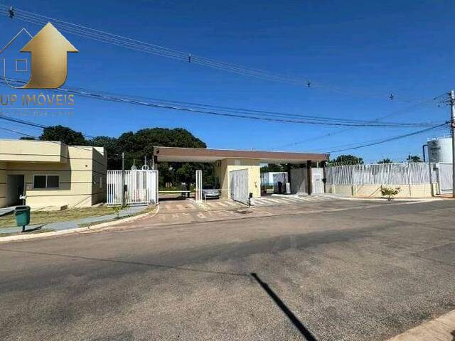 Casa para Venda em Cuiabá - 2