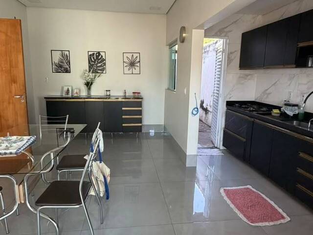 Casa para Venda em Cuiabá - 3