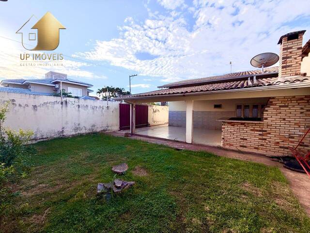 Casa para Venda em Cuiabá - 5
