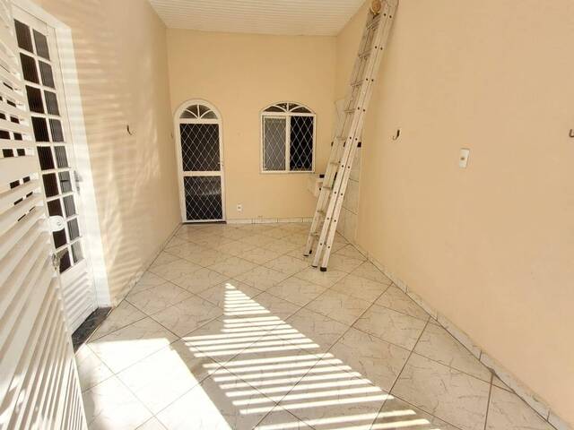 Casa para Venda em Várzea Grande - 2