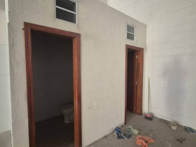 Sala para Venda em Várzea Grande - 5