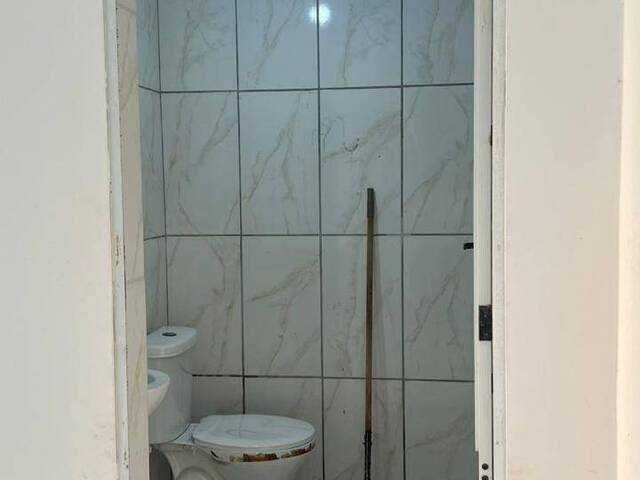 Sala para Venda em Várzea Grande - 5
