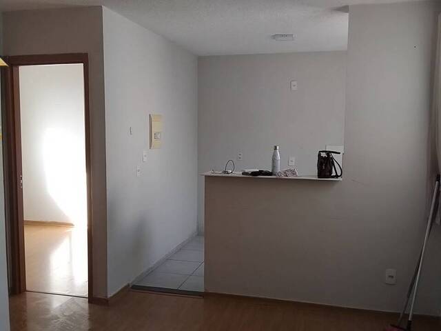 Apartamento para Venda em Várzea Grande - 4