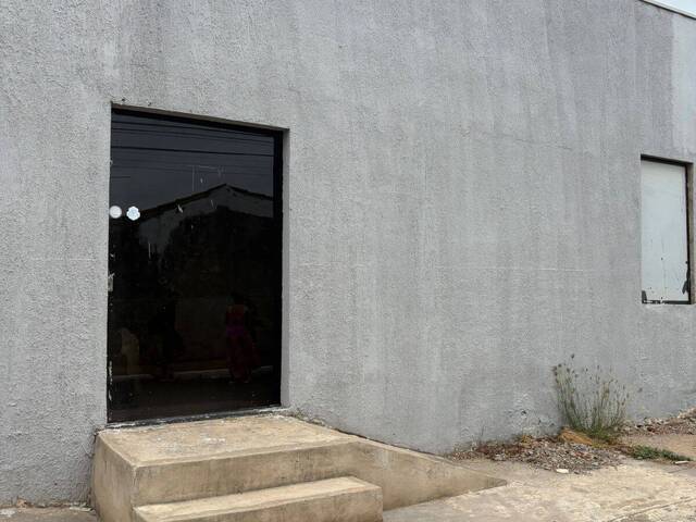 Casa para Venda em Várzea Grande - 5