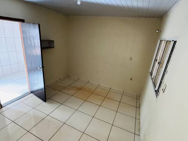 Casa para Venda em Cuiabá - 2