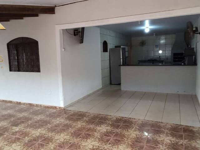 Casa para Venda em Cuiabá - 3