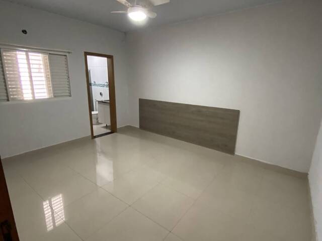 Casa para Venda em Cuiabá - 3