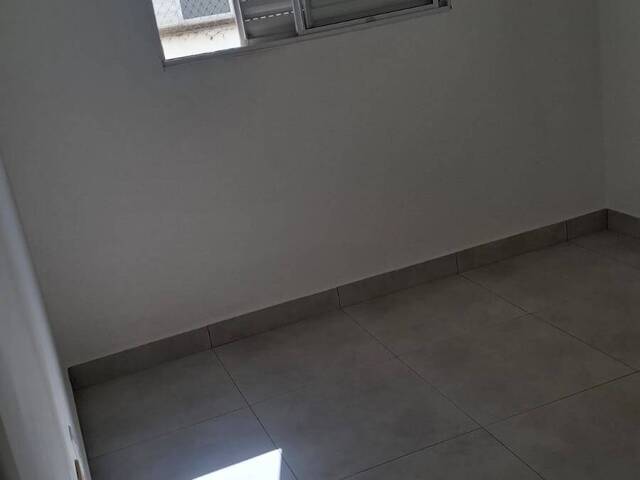 Apartamento para Venda em Várzea Grande - 3