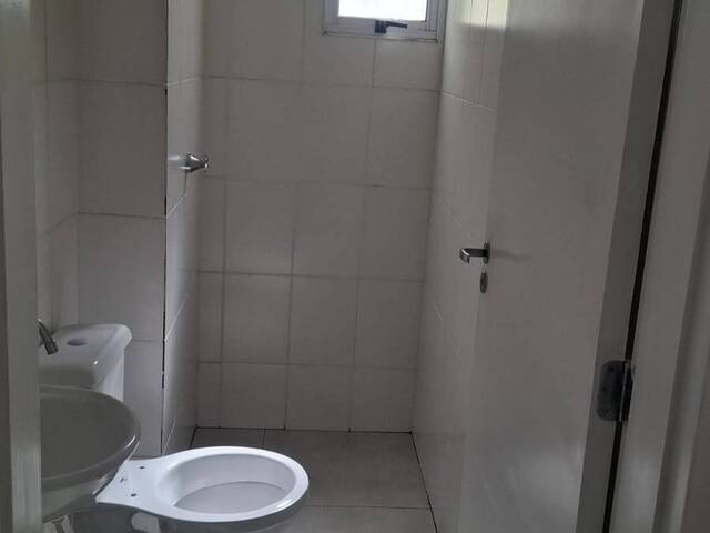 Apartamento para Venda em Várzea Grande - 5