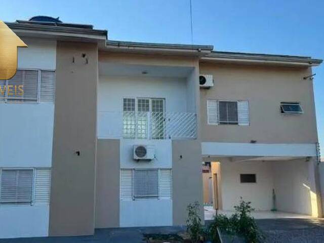 Casa para Locação em Cuiabá - 2