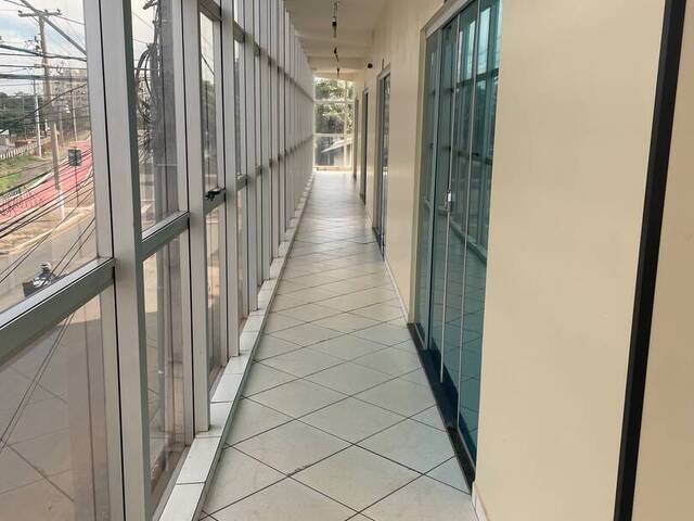 Sala para Locação em Cuiabá - 3