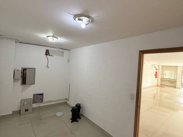 Sala para Venda em Cuiabá - 4