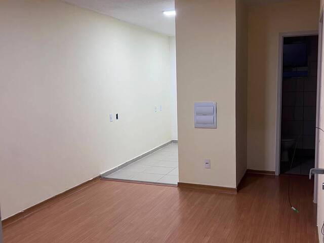 Apartamento para Locação em Cuiabá - 3