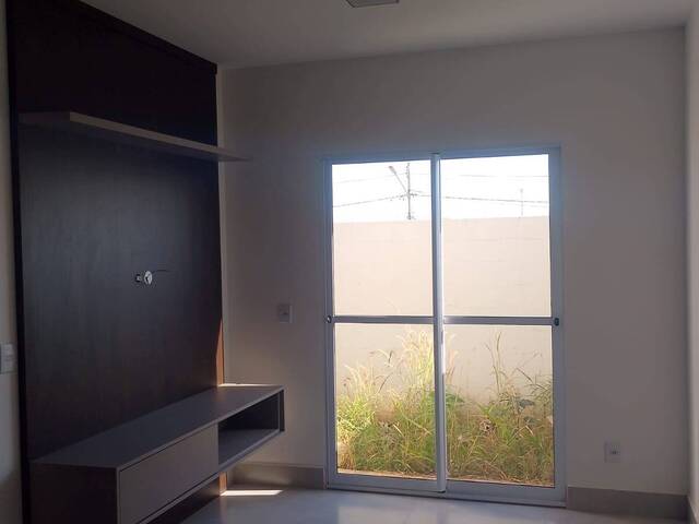 Apartamento para Locação em Cuiabá - 3