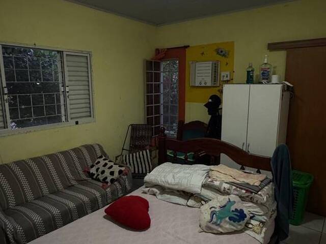 Casa para Venda em Cuiabá - 2