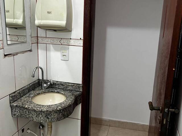 Sala para Locação em Cuiabá - 5