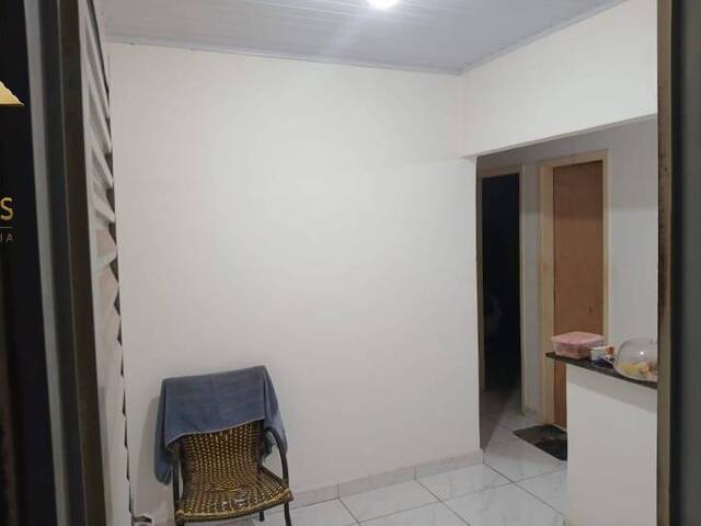 Casa para Venda em Cuiabá - 5