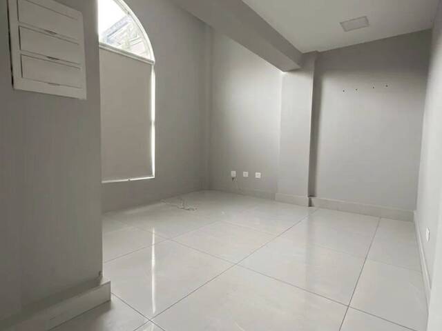 Sala para Locação em Cuiabá - 5