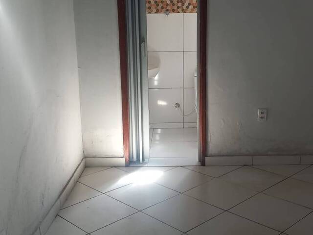 Casa para Venda em Várzea Grande - 5