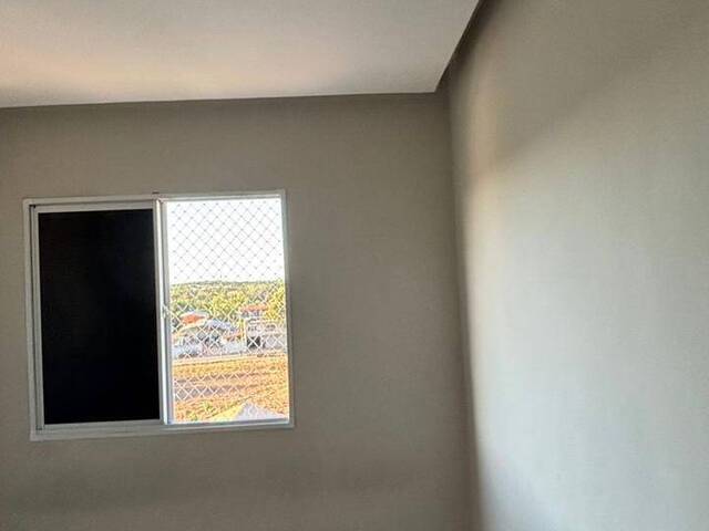 Apartamento para Venda em Cuiabá - 4