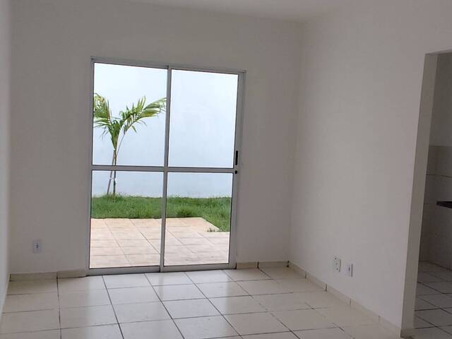 Casa para Venda em Várzea Grande - 5