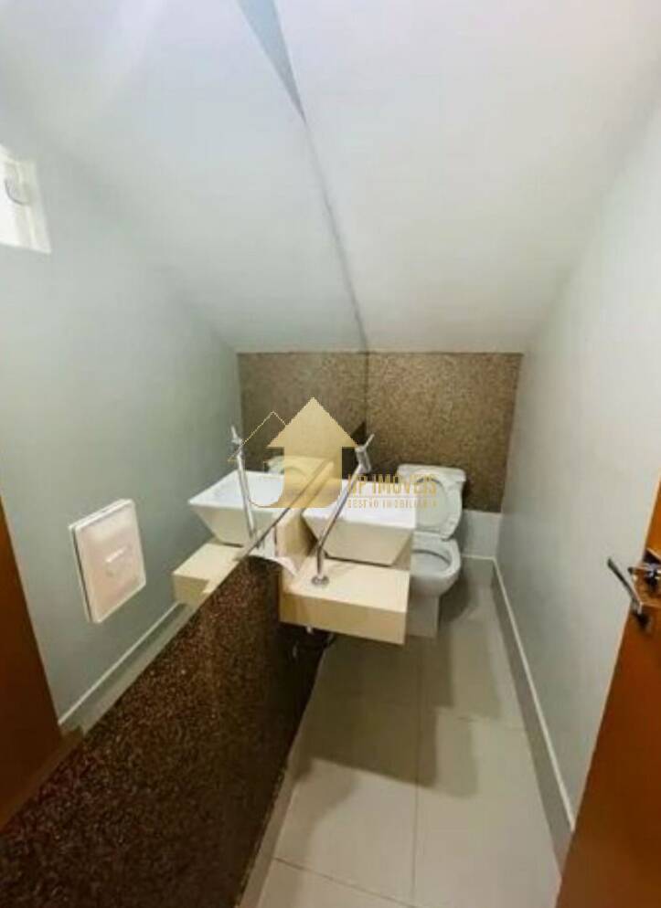 Casa de Condomínio à venda com 4 quartos, 300m² - Foto 4