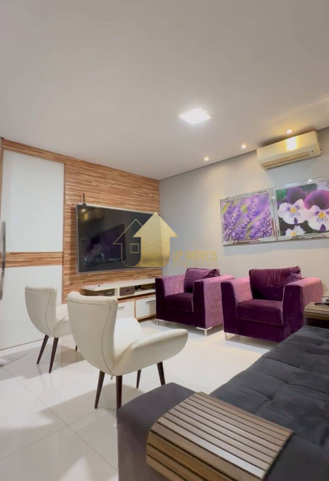 Casa à venda com 4 quartos, 316m² - Foto 9