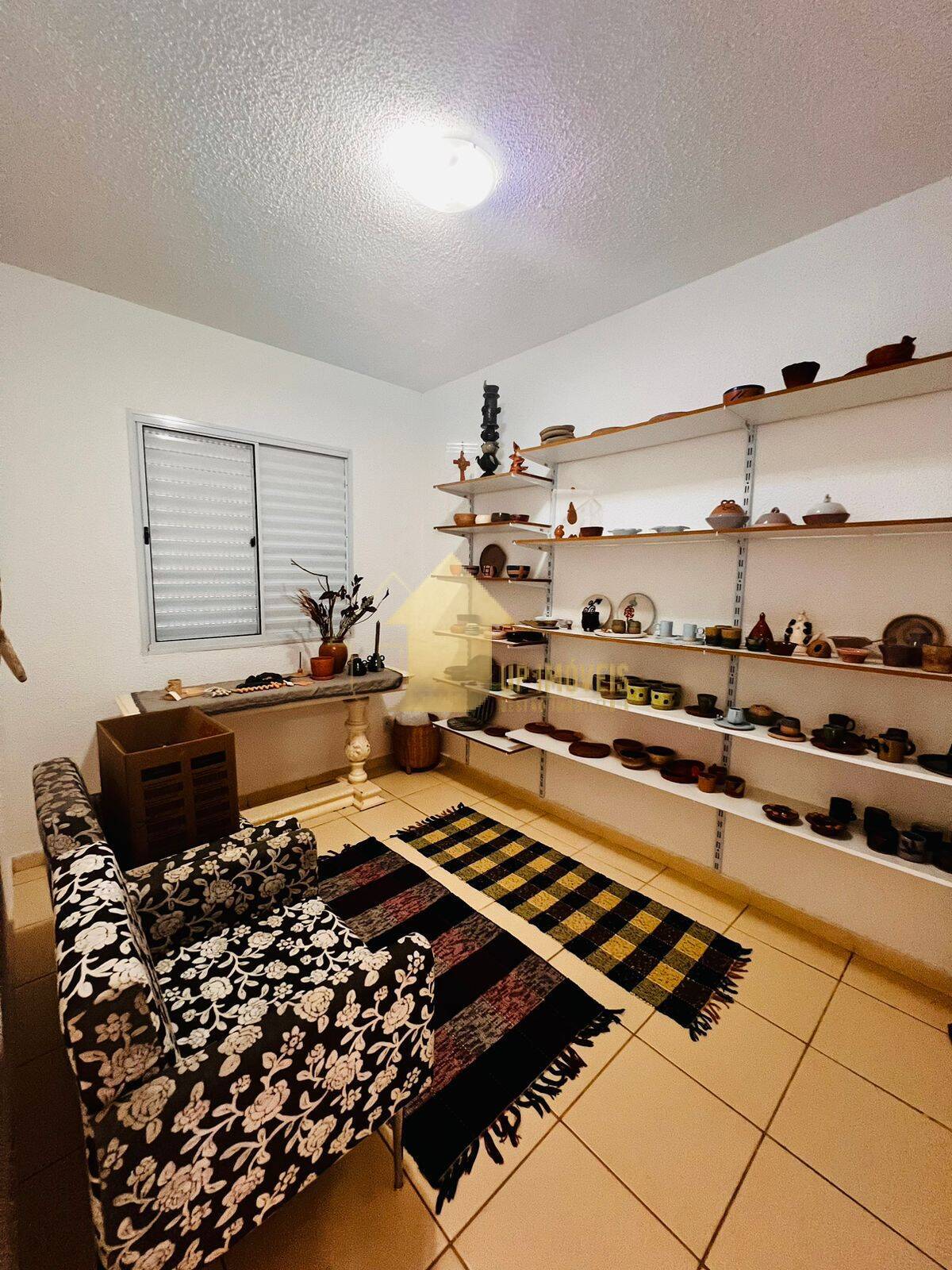 Casa de Condomínio à venda com 2 quartos, 1m² - Foto 3
