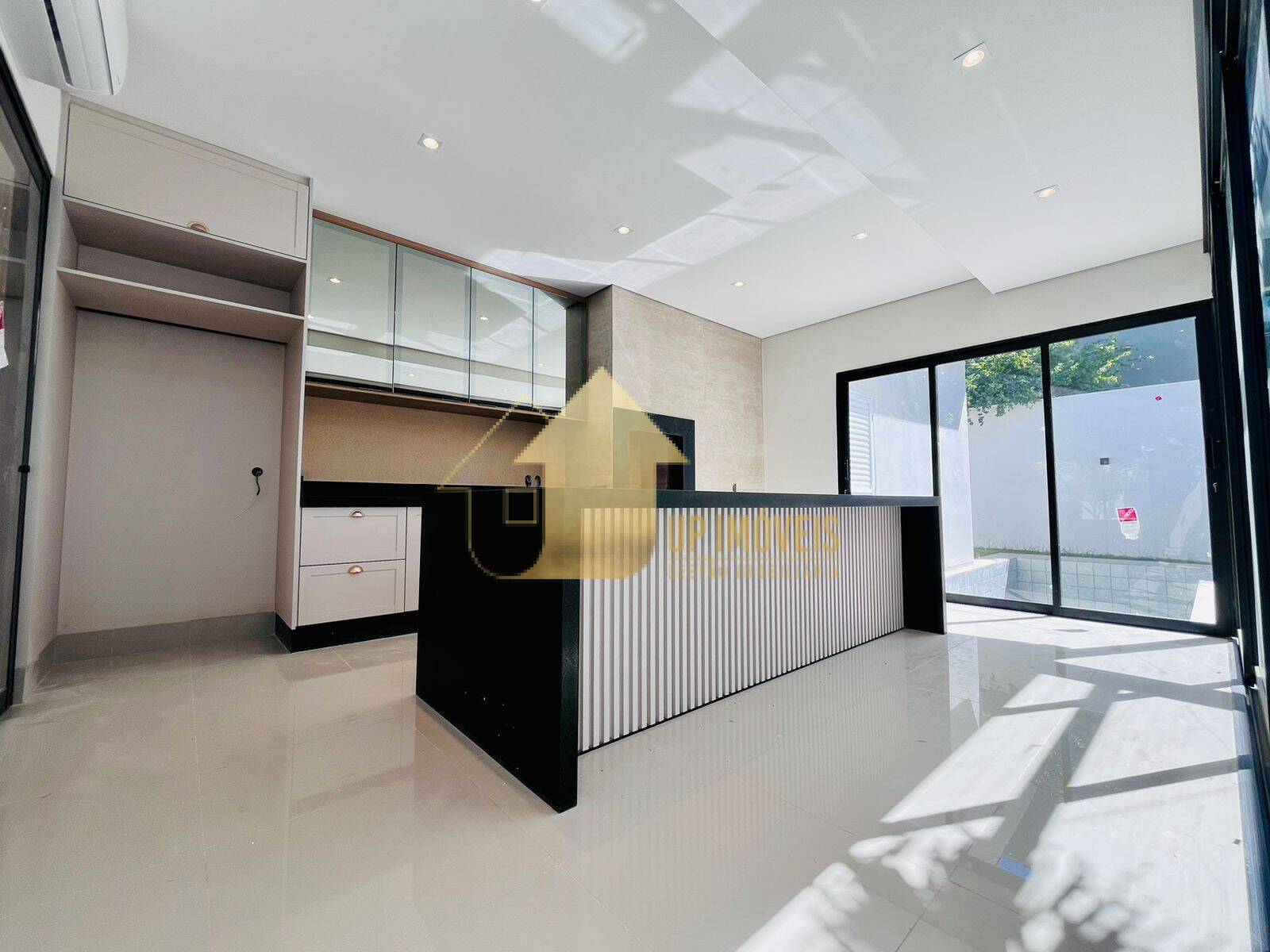Casa de Condomínio à venda com 3 quartos, 200m² - Foto 10