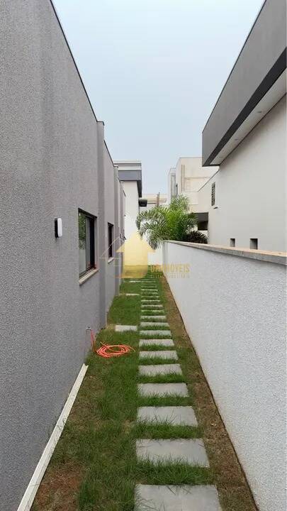 Casa de Condomínio à venda e aluguel com 3 quartos, 160m² - Foto 9
