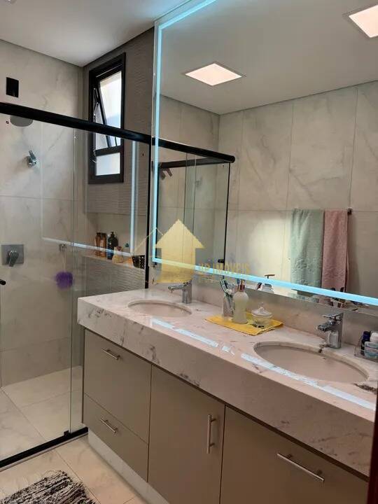 Casa de Condomínio à venda com 4 quartos, 275m² - Foto 13