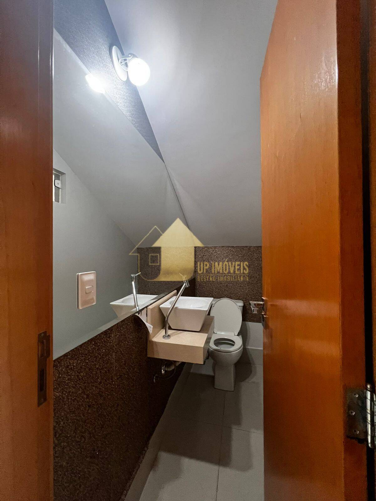 Casa de Condomínio à venda com 4 quartos, 300m² - Foto 29