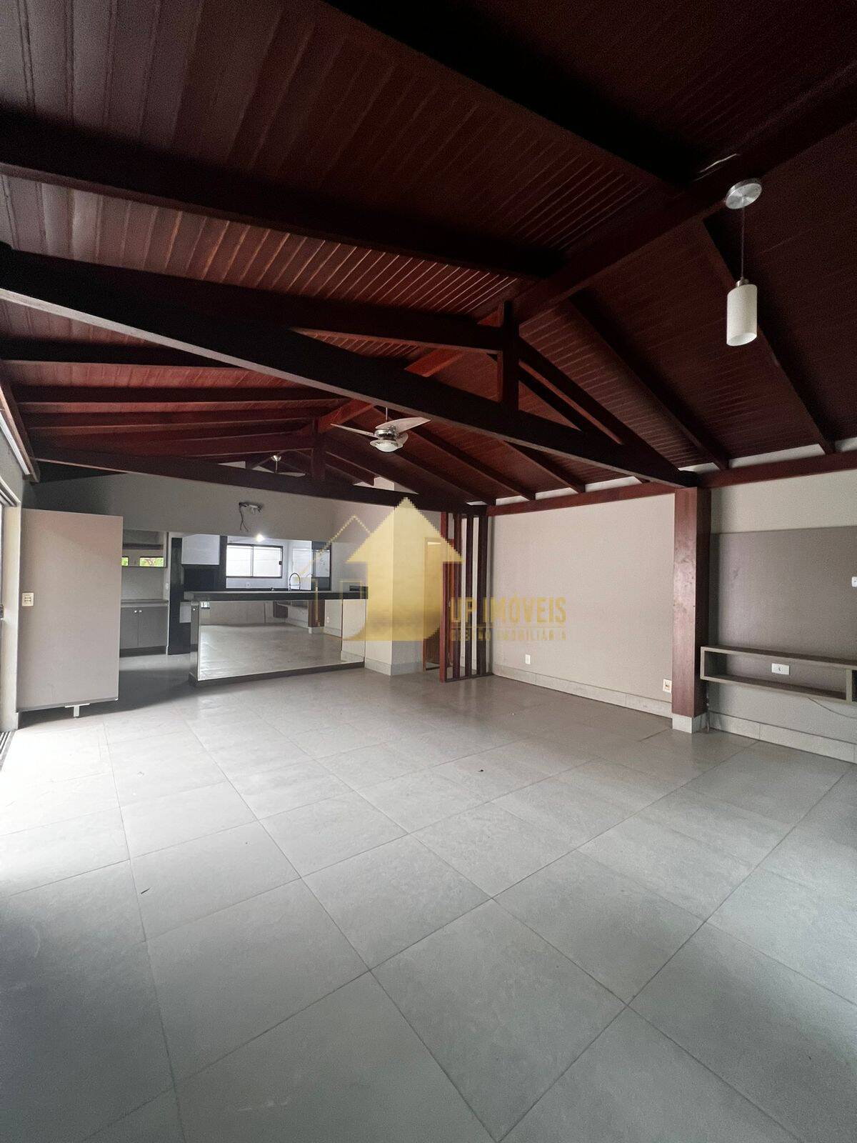 Casa de Condomínio à venda com 4 quartos, 300m² - Foto 30