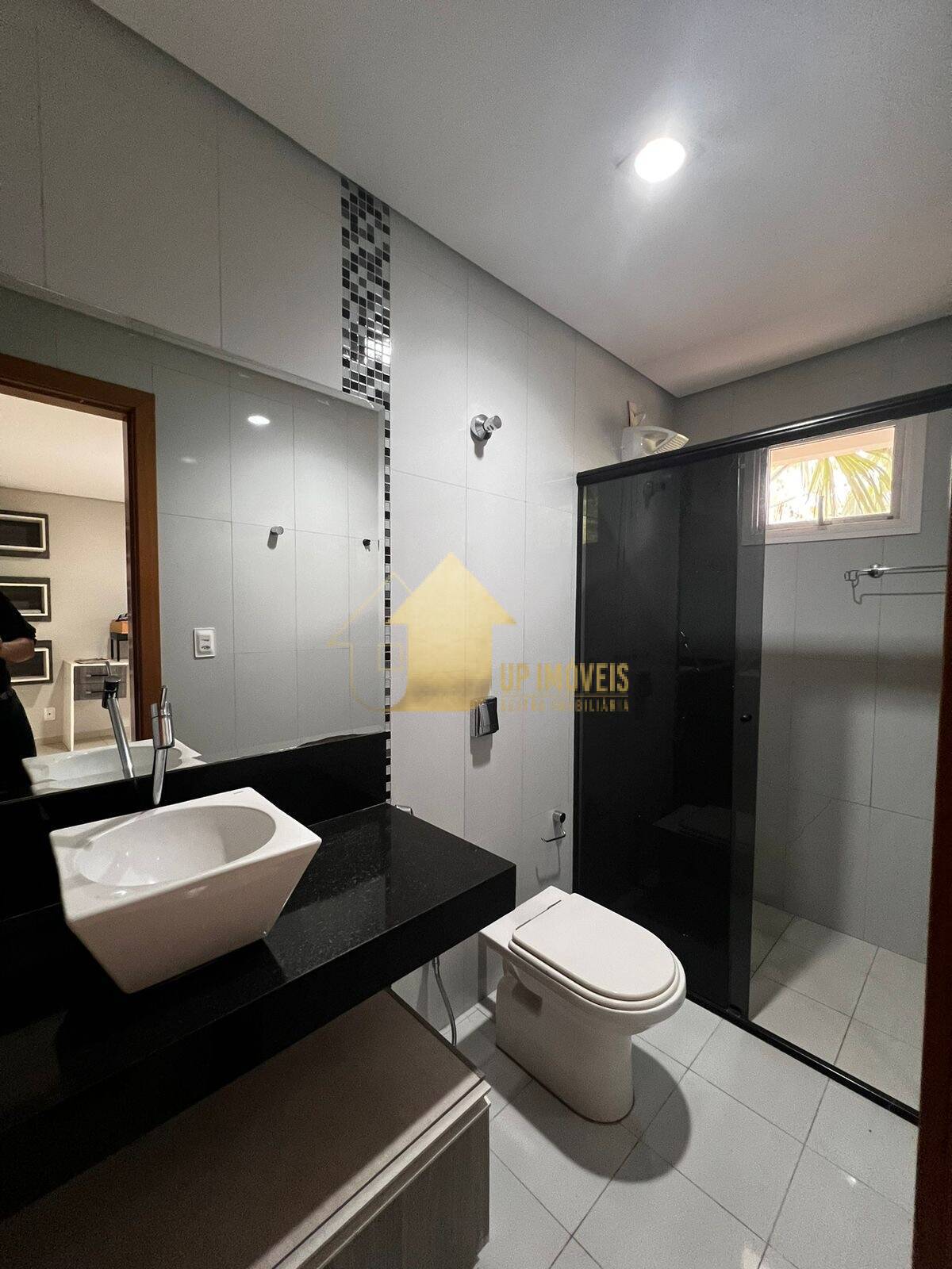 Casa de Condomínio à venda com 4 quartos, 300m² - Foto 39