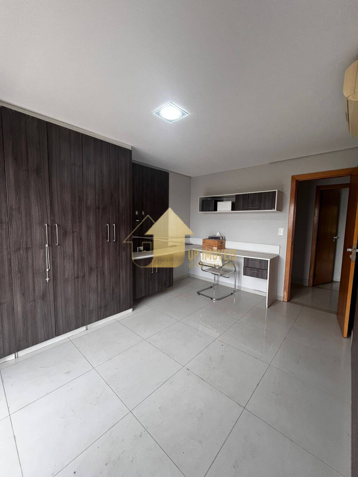 Casa de Condomínio à venda com 4 quartos, 300m² - Foto 42