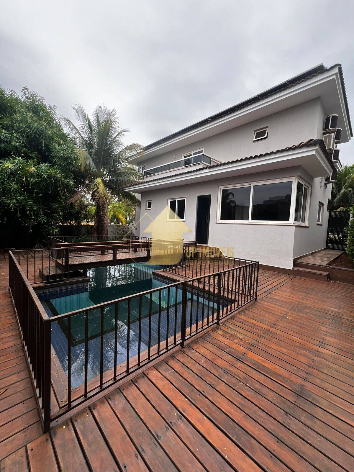 Casa de Condomínio à venda com 4 quartos, 300m² - Foto 44