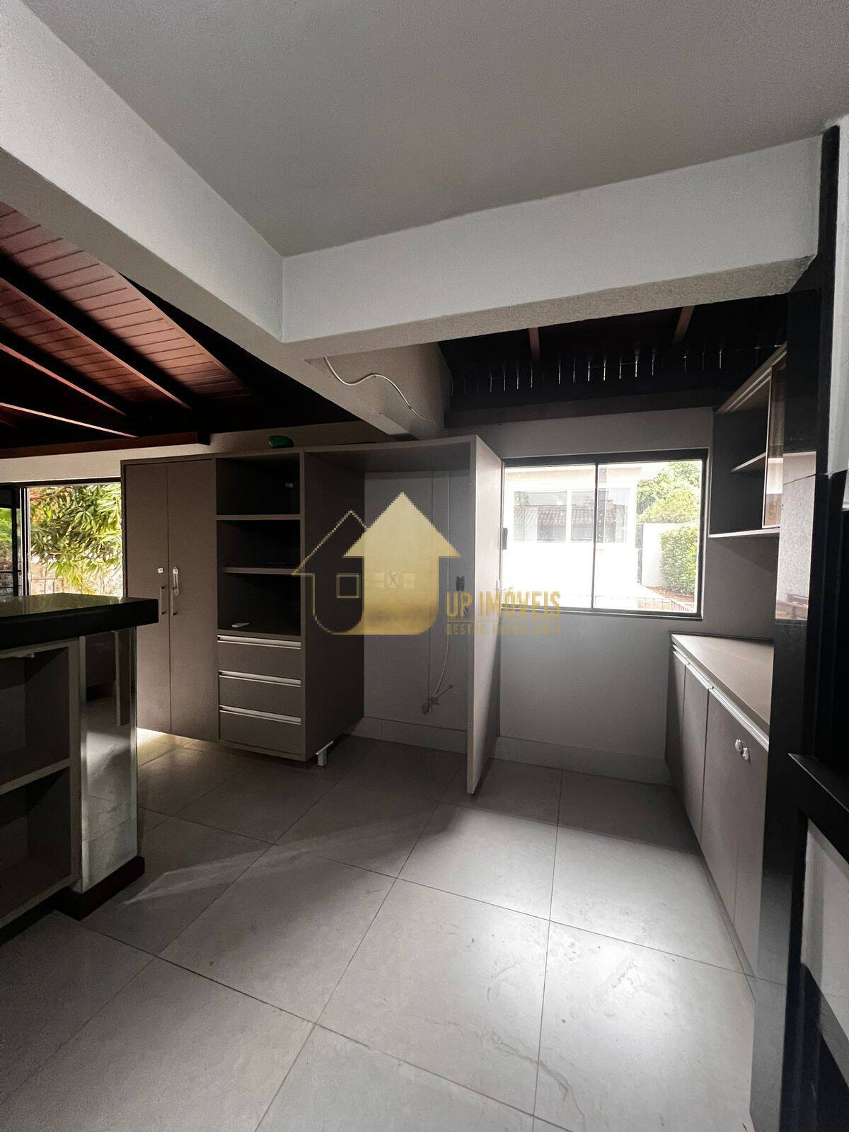 Casa de Condomínio à venda com 4 quartos, 300m² - Foto 64