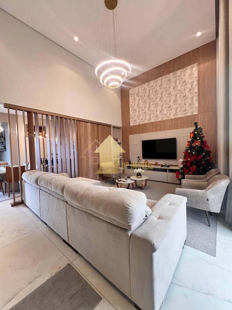 Casa de Condomínio à venda com 3 quartos, 260m² - Foto 1