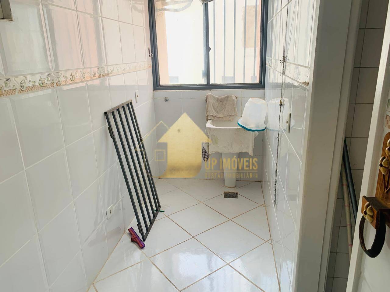 Apartamento à venda com 3 quartos, 90m² - Foto 11