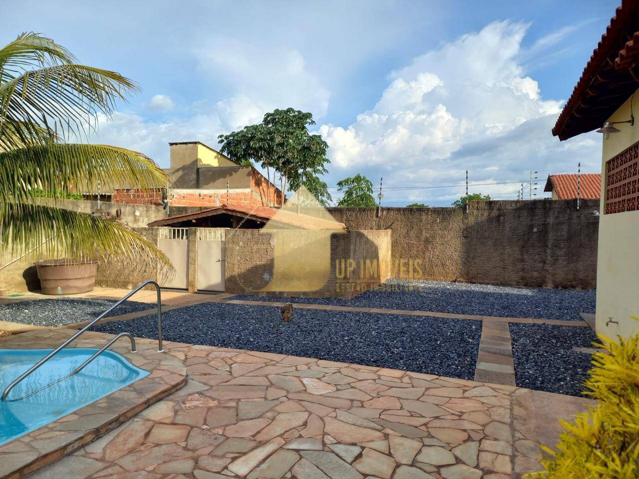 Casa à venda com 3 quartos, 208m² - Foto 16