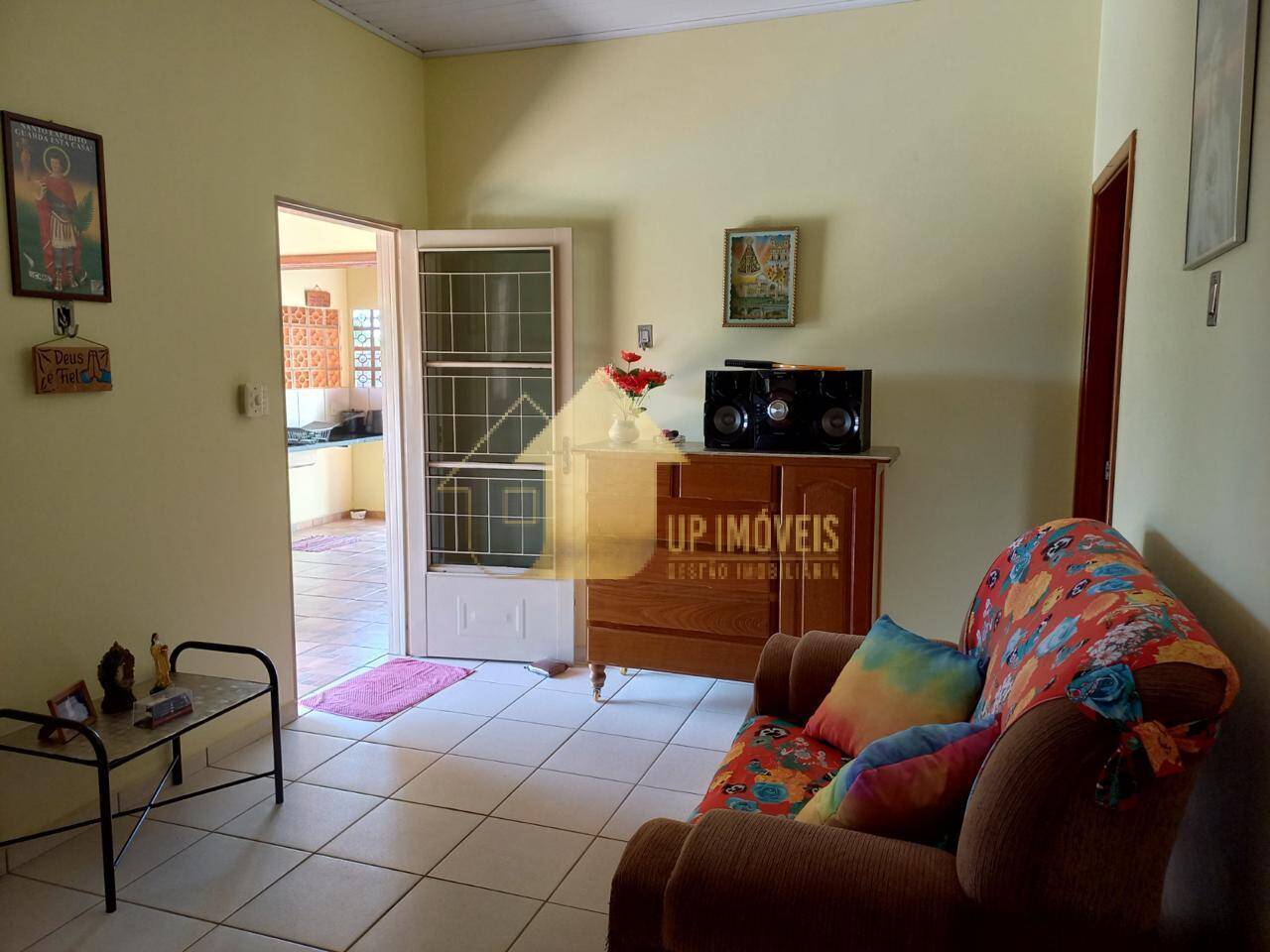 Casa à venda com 3 quartos, 208m² - Foto 3