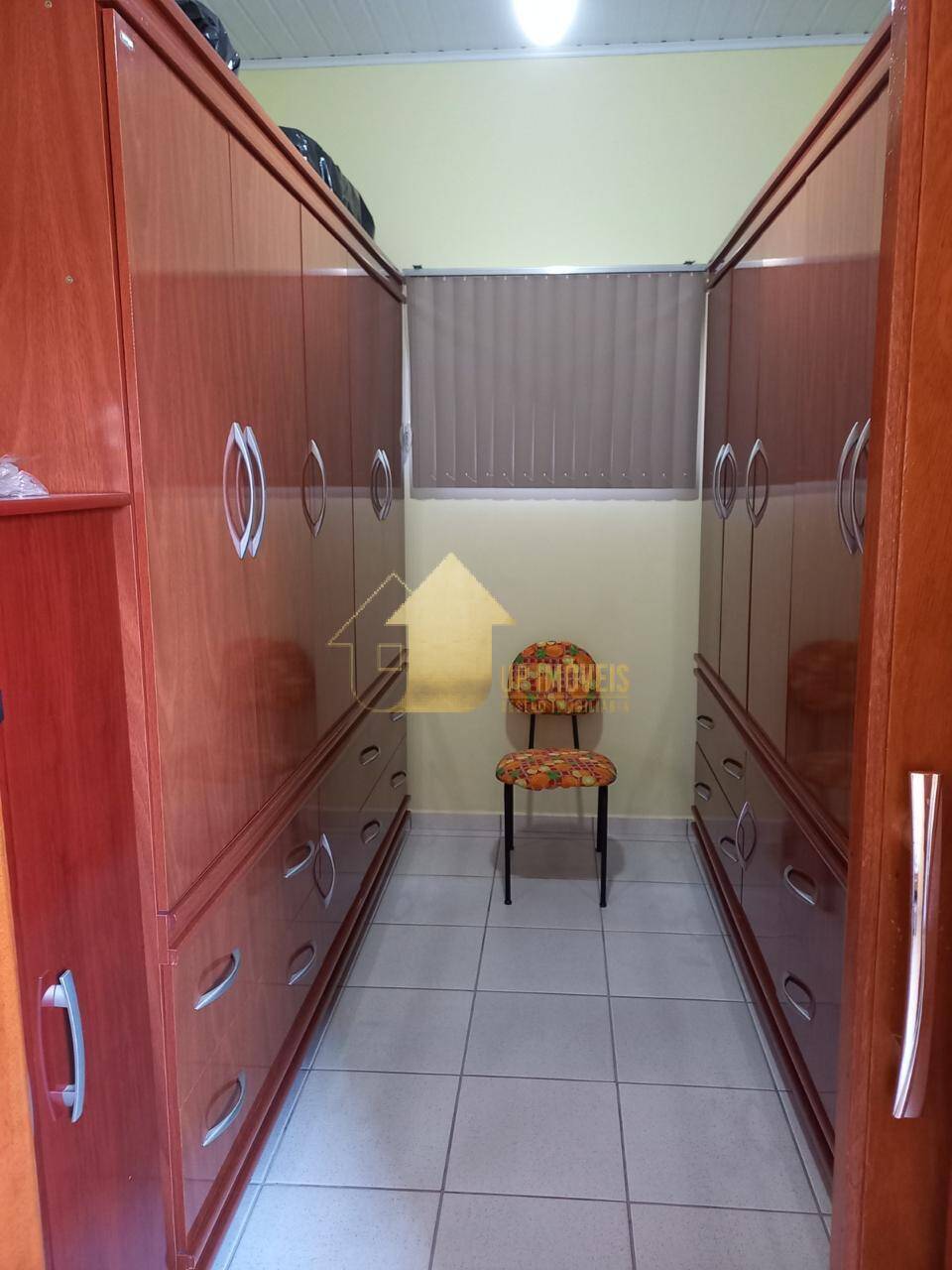 Casa à venda com 3 quartos, 208m² - Foto 9